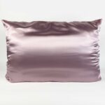 Fronha com ZIPPER Rosa Bebe de Cetim Anti Frizz - QUEEN SIZE 55X70