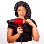 Touca Difusora Preta de Cetim Anti Frizz - Imagem 3